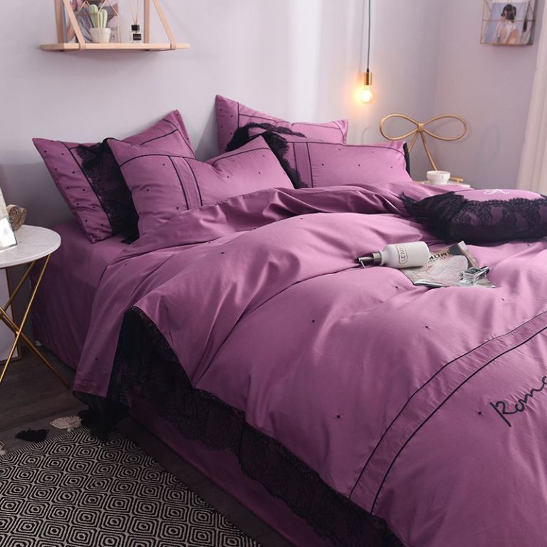 Elegant Pink Egyptian Cotton Embroidery Bedding Set