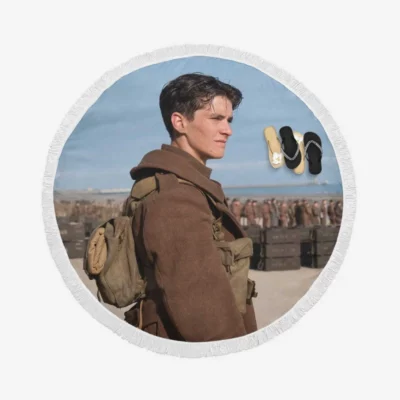 Dunkirk Movie Fionn Whitehead Round Beach Towel