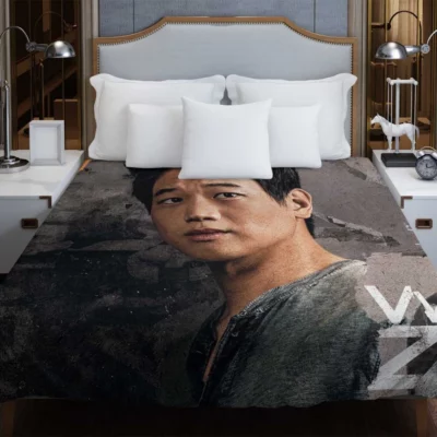 Maze Runner The Death Cure Movie Ki Hong Lee Duvet Cover