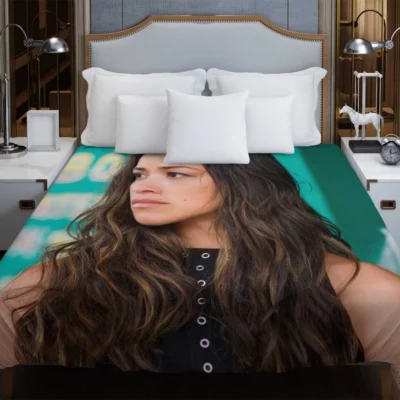 Miss Bala Movie Gina Rodriguez Duvet Cover