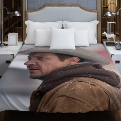 Wind River Movie Jeremy Renner Duvet Cover